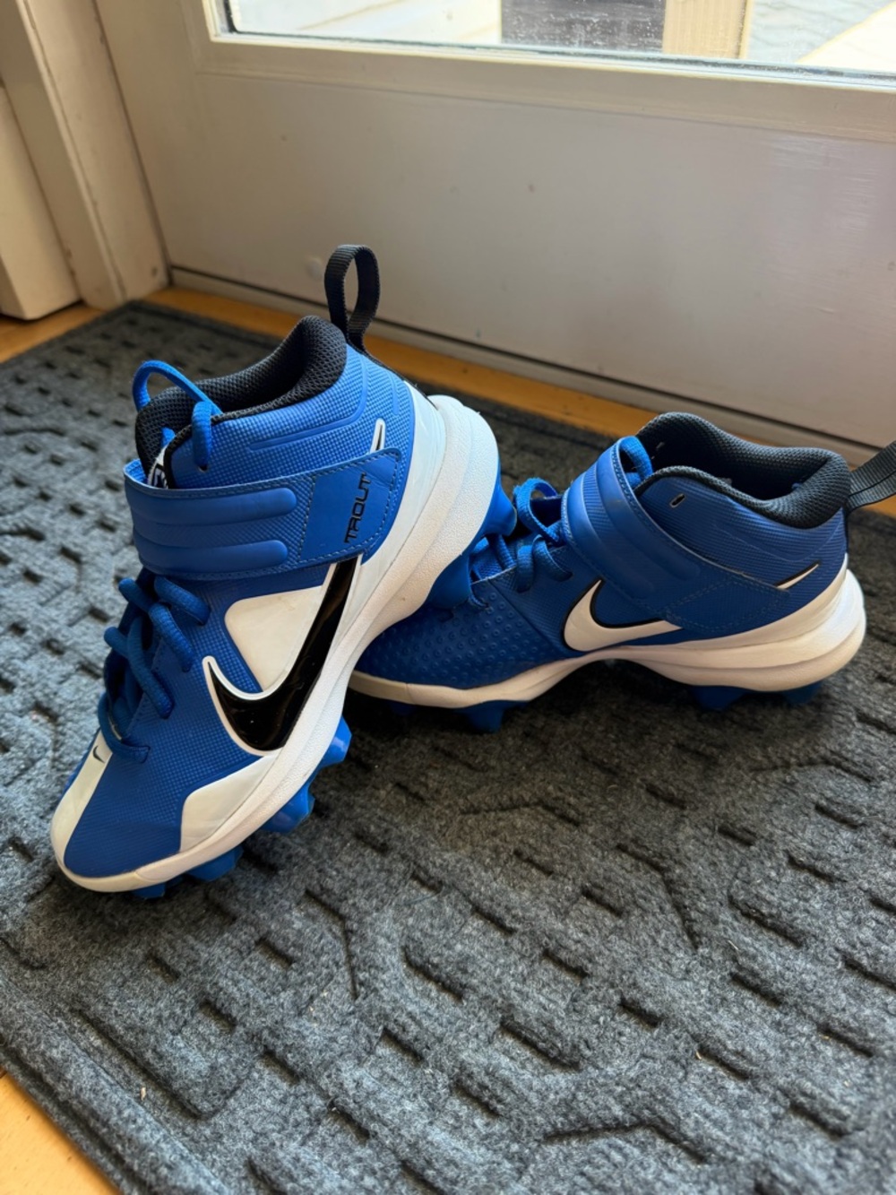 Nike Kids' Blue Turf Baseball Cleats Trout 2.5